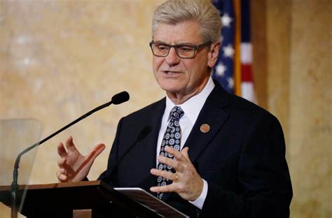 10 Steps To Become The Expert On Phil Bryant's Legacy