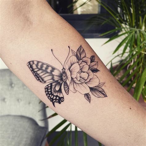 11 Butterfly Tattoo With Flowers Ideas That Will Blow Your Mind