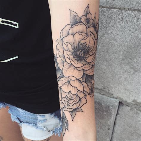 110 Charming Floral Tattoo Designs Merging Creativity And Beauty