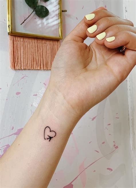 15 Cute Small Tattoo Designs For Women: A Comprehensive Guide