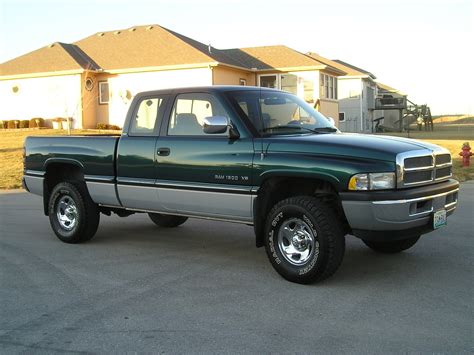 1995 Dodge Ram Pickup 1500 Photos