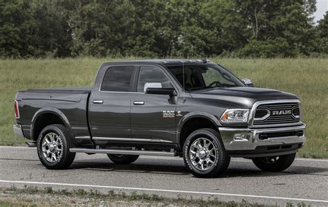 2016 Ram 2500 Vs Ford F 250 Which Truck S For You Chris Myers Dodge