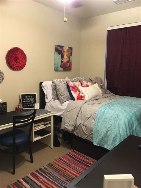 30 Cute College Dorm Room Decor Homedecorish