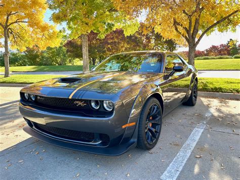 5 Perfect Reasons To Own A Challenger Rt