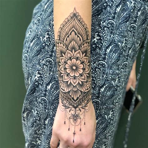 7 Steps To Create The Ultimate Mandala Tattoo