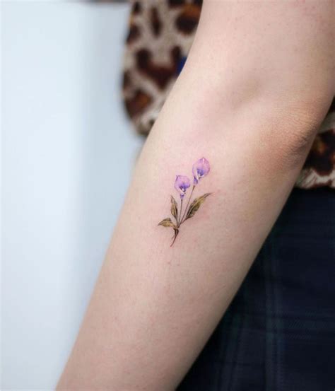 80 Floral Tattoos You Absolutely Can T Miss Page 8 Of 8 Lily Flower