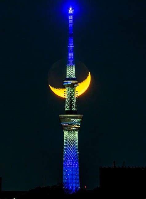 Amp Quot Sailor Moon Amp Quot Fans Sorgen Daf R Dass Foto Des Tokyo Skytree Viral Geht