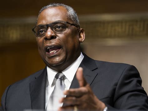 Biden S Defense Pick Lloyd Austin Seeks To Become 1St Black Pentagon