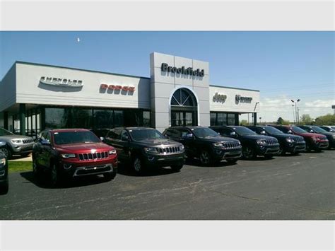 Brookfield Chrysler Dodge Jeep Ram Benton Harbor Mi 49022 Car Dealership And Auto Financing