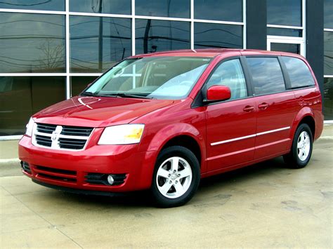 Dodge Grand Caravan Information And Photos Momentcar