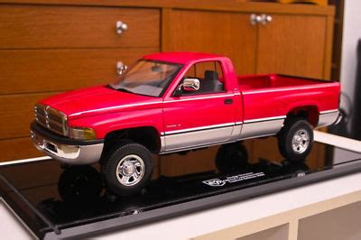 Dodge Ram Pickup 1 12 Scale Brookfield Collectors Guild 171151765