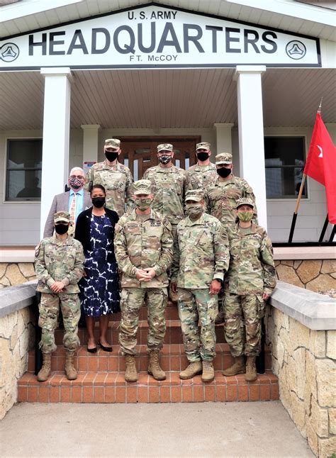 Dvids Images Fort Mccoy Hosts Historic Visit With 40Th Chief Of