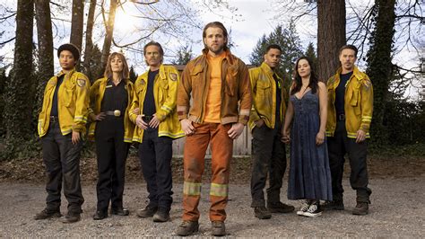 Fire Country Get To Know The Characters Battling California Blazes