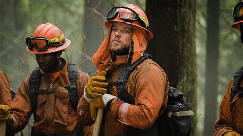 Fire Country Max Thieriot Shares Inspiration Behind New Cbs Drama