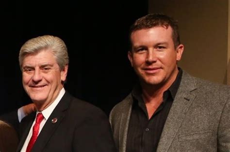 Former Pro Wrestler Gov Phil Bryant Cut Nonprofit Funding For