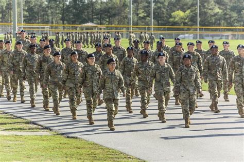 Fort Jackson Resumes In Person Graduations Article The United