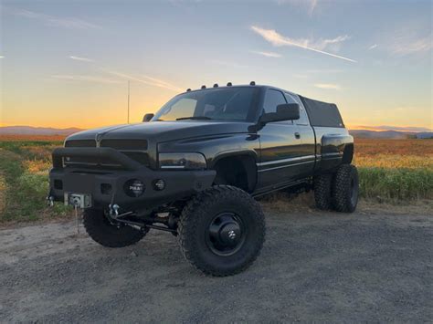 Halfmilliondually S 1996 Dodge Ram 3500 Dually