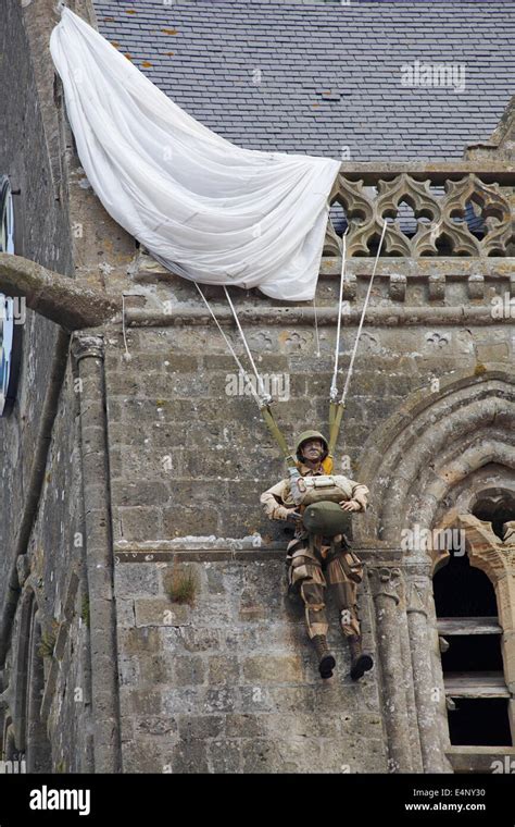 John Steele Paratrooper Hi Res Stock Photography And Images Alamy