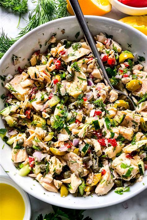 Mediterranean Tuna Salad