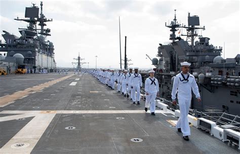 Navy S Newest Big Deck Amphibious Ship Leaves San Diego On 1St