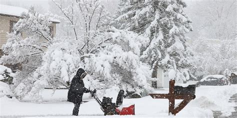 New England Braces For Weekend Storm Full Of Snow Wintry Mix Rain