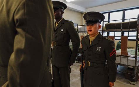 No Tall Tales Here 4 Foot 7 Recruit Makes It Into Marines Likely Sets