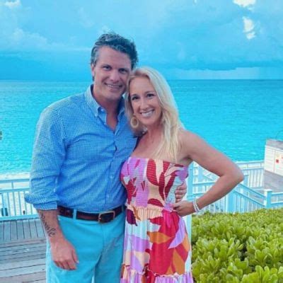 Pete Hegseth Biograf A Edad Altura Esposa Hijos Patrimonio Neto