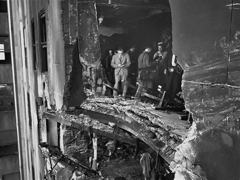 Photos On This Day July 28 1945 Plane Crashes Into The Empire