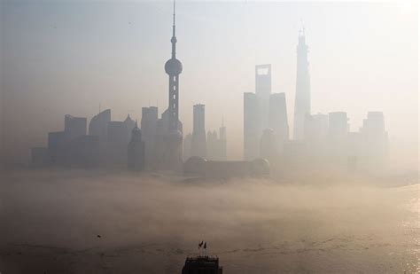 Pollution From Huge Sandstorm Hitting Shanghai That S Shanghai