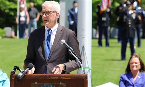 Secretary Denis Mcdonough S Memorial Day 2022 Speech Va News