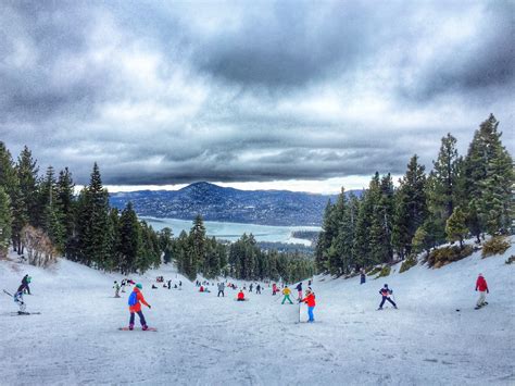 Snowboarding At Snow Summit And Big Bear Mountain Resort Big Bear