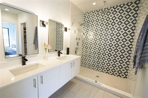 Tips On Creating The Perfect Guest Bathroom Dan Company